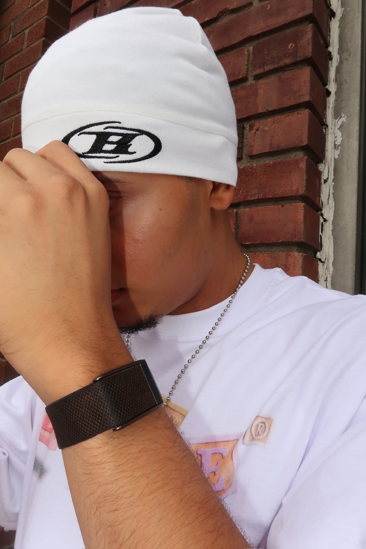 the ice white bane skull cap